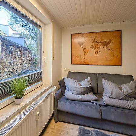 H-Lodges - Top City-Appartments In Essen Ruang foto